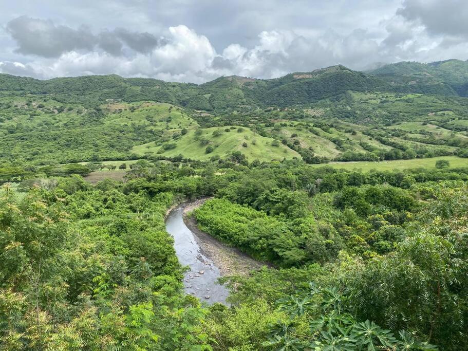 Finca Campestre Con Hermosa Vista 아나포이마 외부 사진